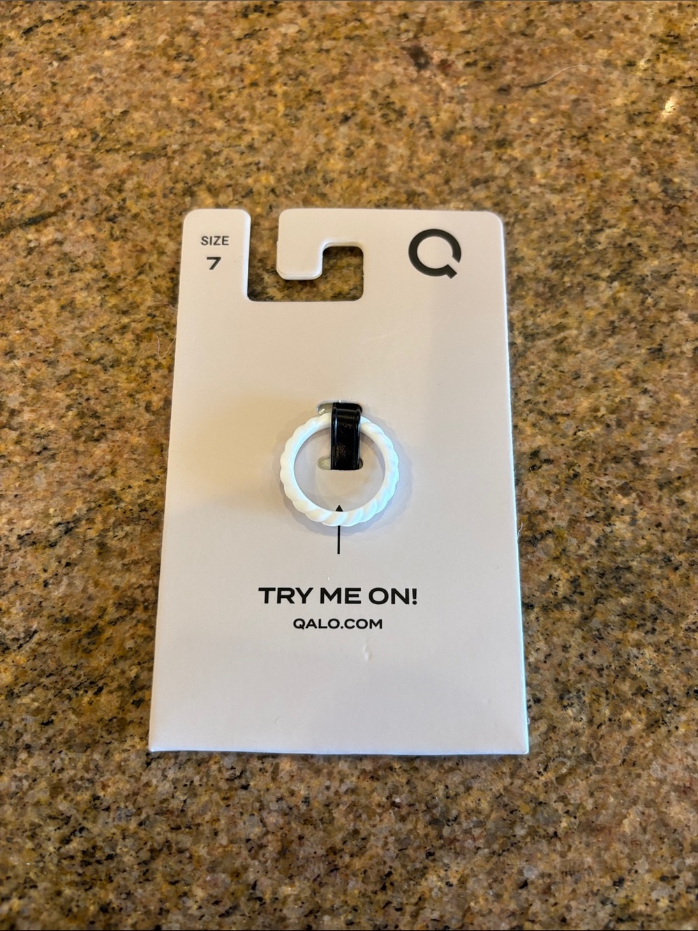 Qalo White Silicone Ring